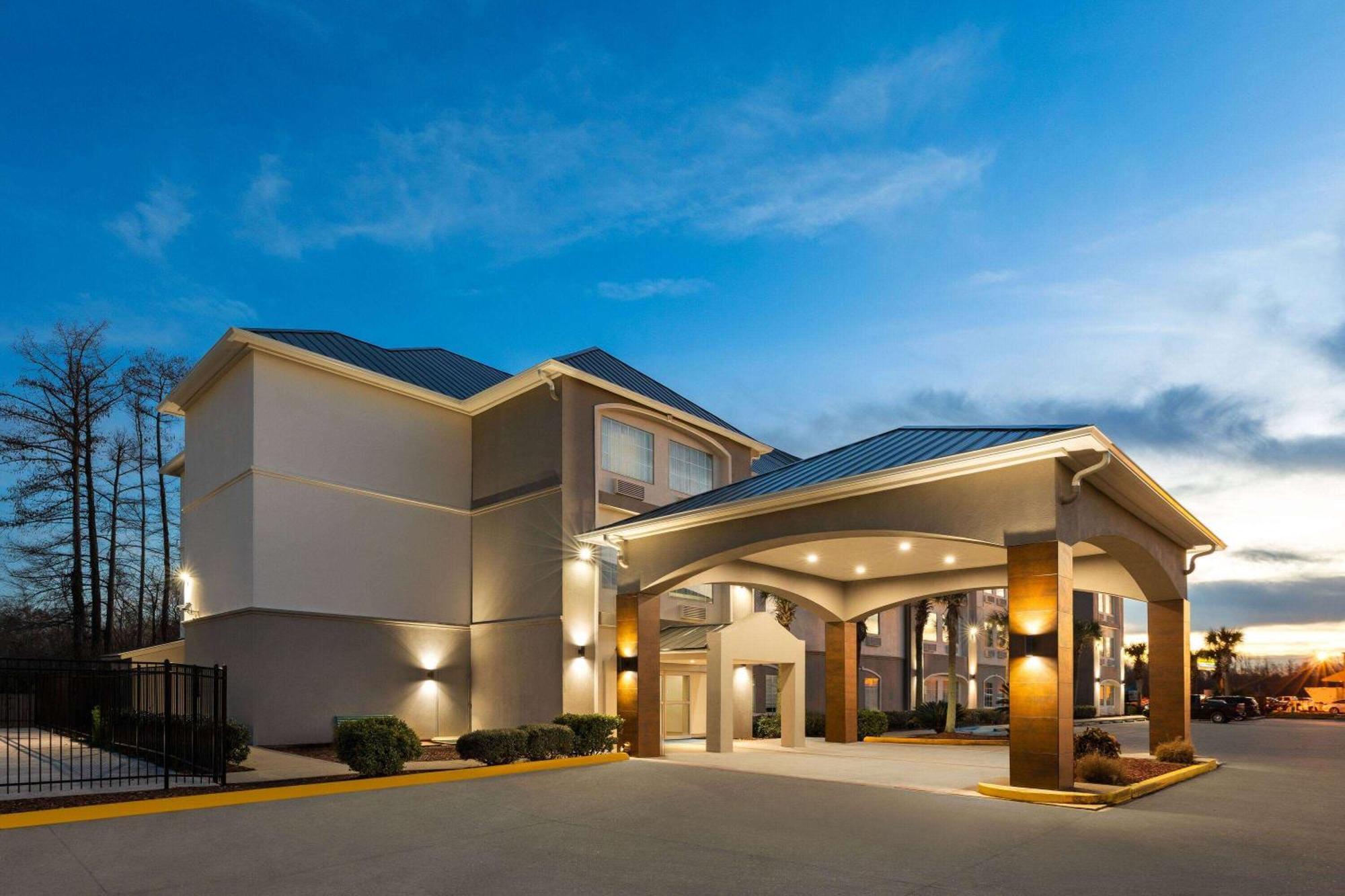 La Quinta By Wyndham Houma Hotel Eksteriør billede